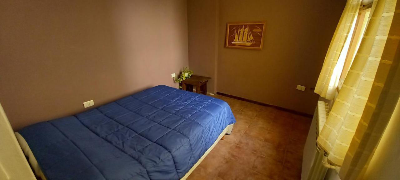 Hostel Yatel El Calafate Luaran gambar